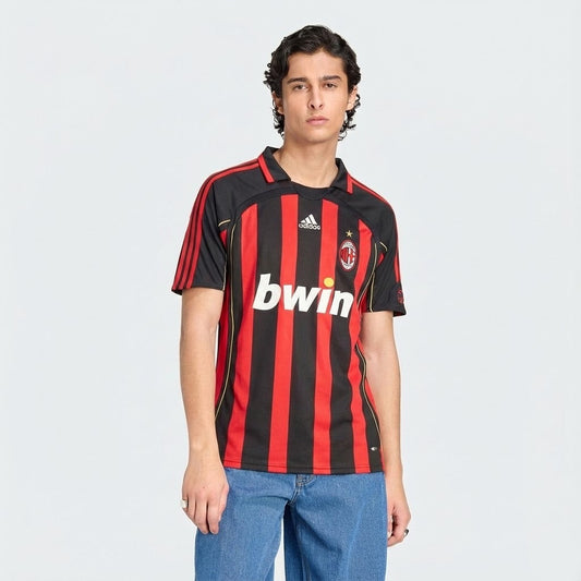 Camisa Retrô Milan 2006/07 I